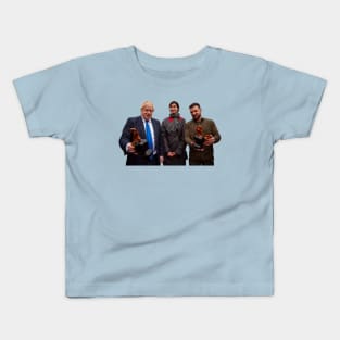 Zelensky and Boris Johnson with Ceramic Chickens Kids T-Shirt